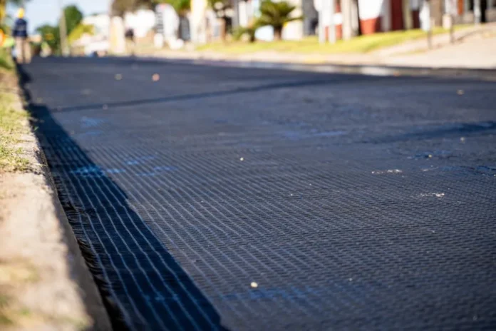 Trabajos de colocación de geotextil en boulevard Pedro Jurado