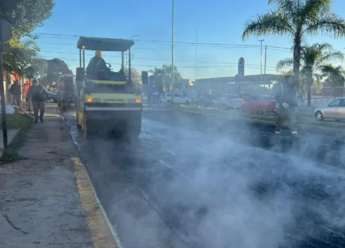 Obra de asfaltado en Boulevard Pedro Jurado, Gualeguaychú
