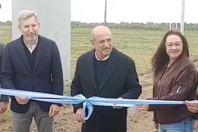 Inauguración del Parque Industrial de Santa Elena con el gobernador Rogelio Frigerio y autoridades locales