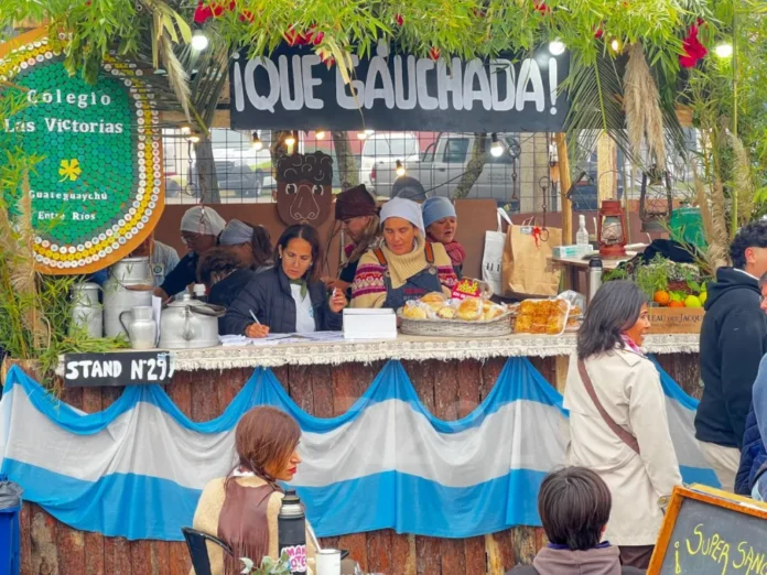 Sorteo de ubicaciones de pulperías del 25M en Gualeguaychú