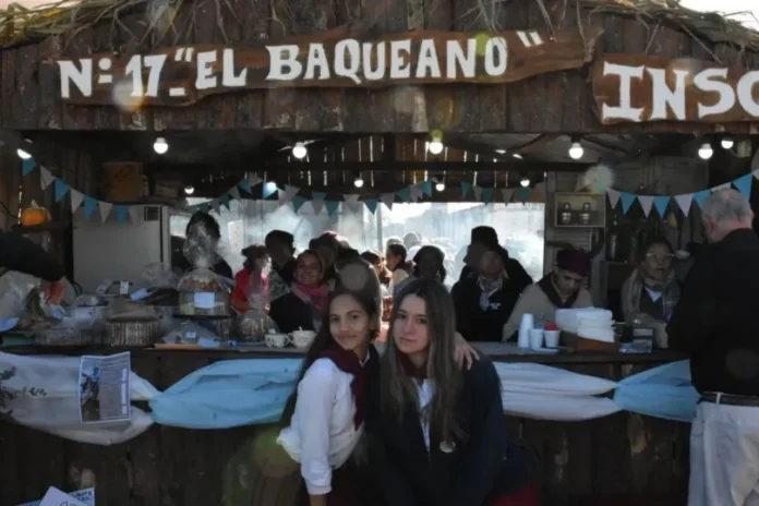 Celebración del 25 de Mayo en el Corsódromo con stands y actividades