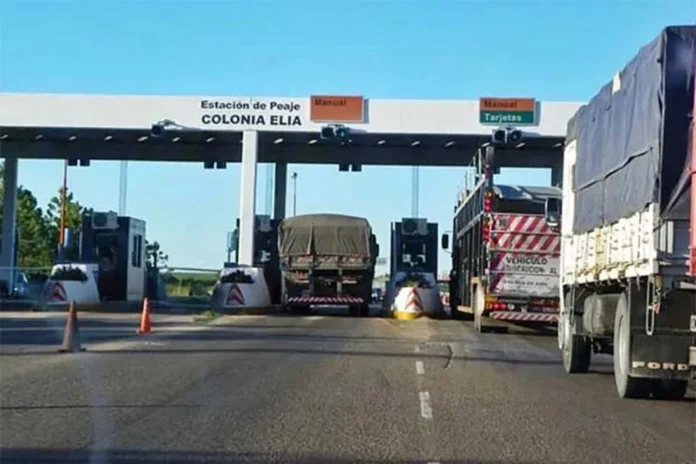 desde-este-sabado-aumentan-las-tarifas-para-los-peajes-ubicados-sobre-la-ruta-14-17 Estación de peaje en la Ruta 14