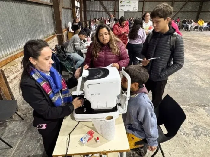 gobierno-provincial-entrego-2057-anteojos-11-localidades Entrega de anteojos del programa Ver para ser Libres en Basavilbaso, Entre Ríos