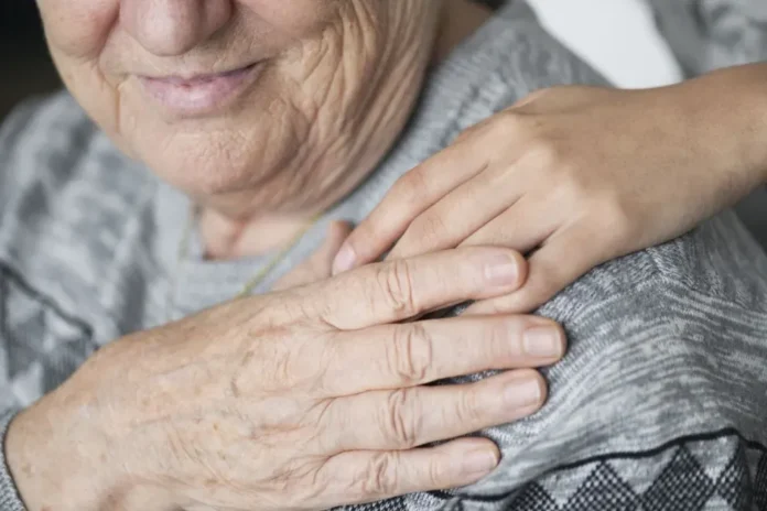Personas mayores en una residencia gerontológica de Entre Ríos