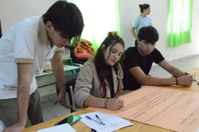 provincia-abre-inscripciones-financiar-proyectos-centros-estudiantes Inscripción abierta para financiar proyectos de centros de estudiantes en Entre Ríos