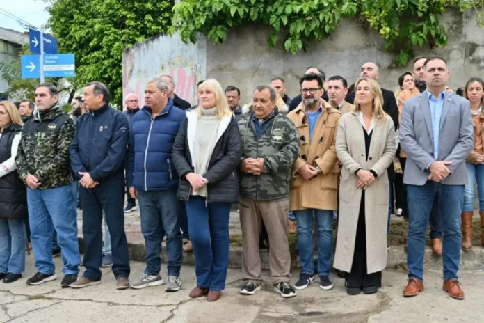 Nueva señalética en la calle Soldado Mosto en Gualeguaychú