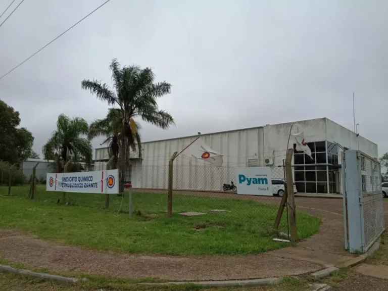 Fachada de la planta de Pyam en Gualeguaychú
