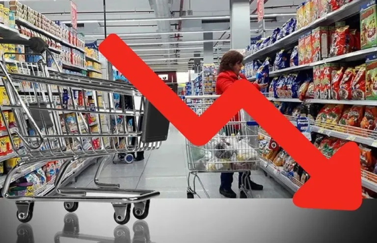 Góndolas de supermercado con productos en Entre Ríos