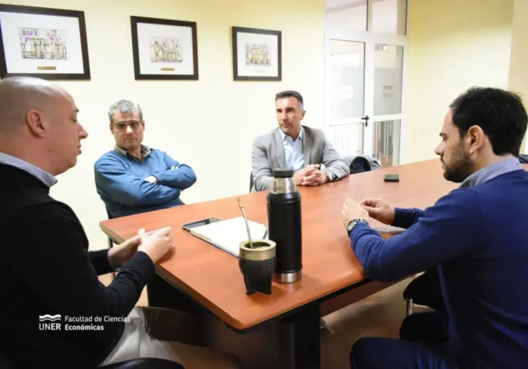 Firma de convenio entre Cpceer y UNER para posgrado en Consultoría Organizacional