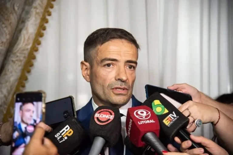 Ministro de Salud de Entre Ríos Blanzaco en declaraciones sobre deuda de PAMI