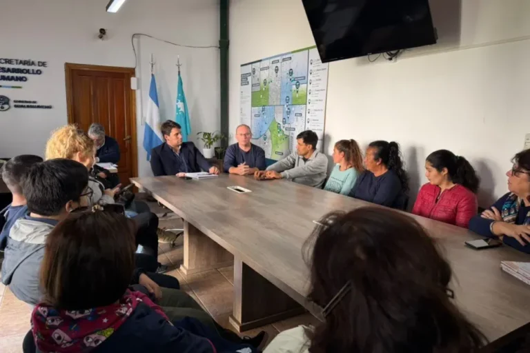 Reunión con comisiones vecinales en Gualeguaychú