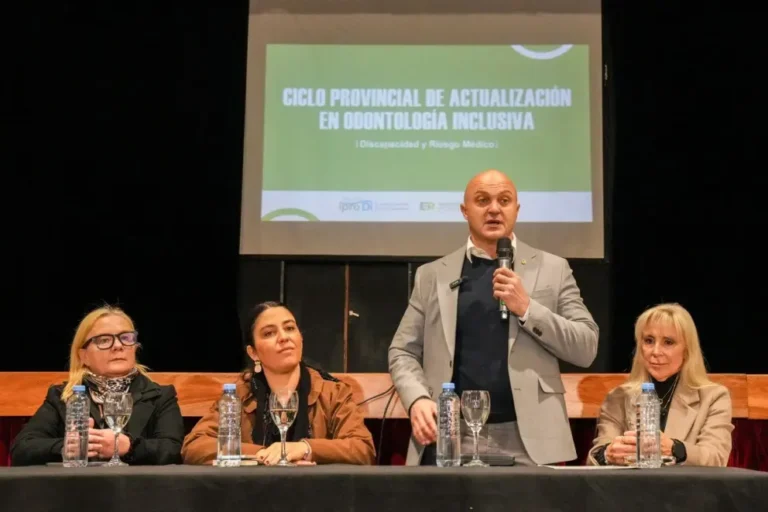 Apertura del ciclo Provincial de Actualización en Odontología Inclusiva en Entre Ríos