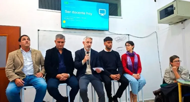 Taller de orientación para futuros docentes en Oro Verde, Entre Ríos