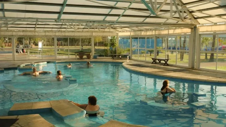 Termas de Villa Elisa en Entre Ríos, uno de los destinos más elegidos durante las vacaciones de invierno