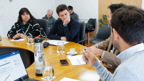cargos-en-el-cge-se-firmaron-los-dictamenes-aconsejando-la-aprobacion Senado de Entre Ríos - Comisiones