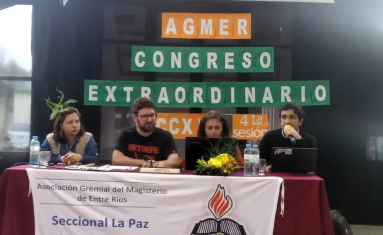 Congreso de Agmer en La Paz