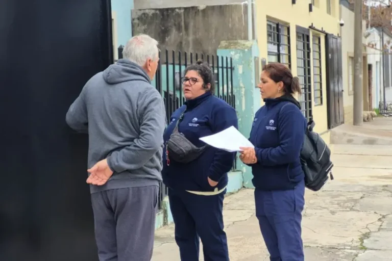 Operativo de actualización de datos en barrios Munilla y Pueblo Nuevo