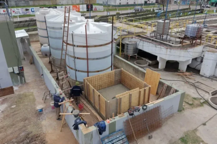 gualeguaychu-construye-planta-producir-sulfato-aluminio Obra en la planta de Obras Sanitarias de Gualeguaychú para producir sulfato de aluminio