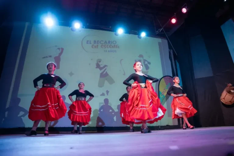 Gala del Becario en Escena en La Paz