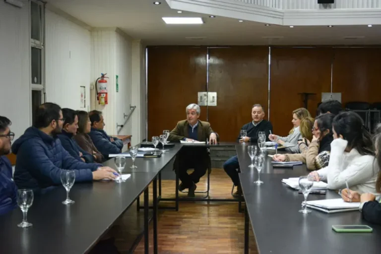 Reunión de la Mesa de Diálogo Social en Entre Ríos