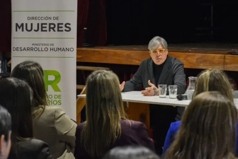Reunión de trabajo para el desarrollo de la aplicación digital de orientación ante violencia de género