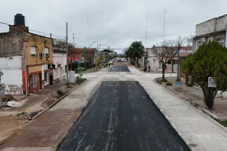 Tramo reconstruido de avenida Del Valle y Constitución en Gualeguaychú