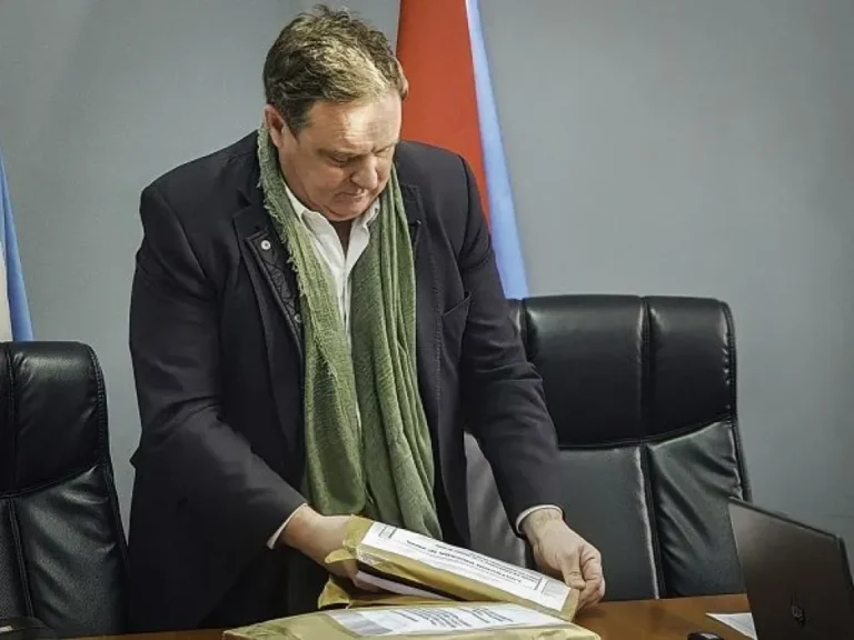 Apertura de ofertas de licitaciones de la DPV de Entre Ríos