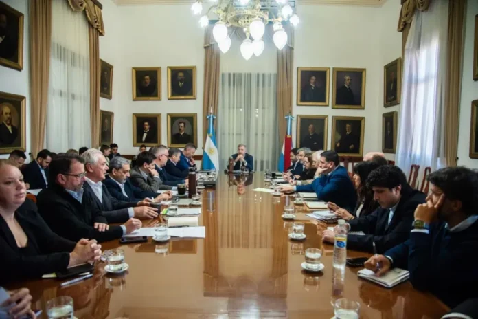 gobierno-provincial-informe-record-oferentes-aumento-empresas-obra-publica Reunión de gabinete del Gobierno de Entre Ríos