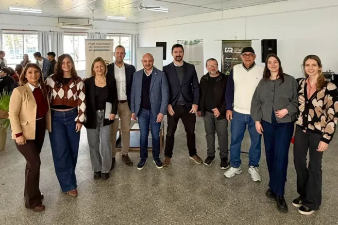 la-provincia-realizo-el-segundo-encuentro-de-la-red-de-problematicas-de-consumo-2 Encuentro de la Red de Problemáticas de Consumo en Crespo