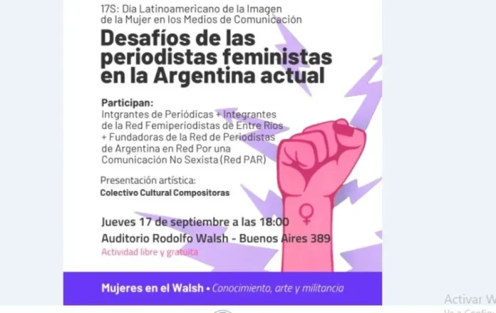 Mujeres periodistas en un encuentro de debate