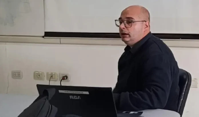 profesionales-hospital-centenario-capacitacion-cetoacidosis-diabetica-ninos Jornada de capacitación sobre cetoacidosis diabética en Pediatría en el Hospital Centenario