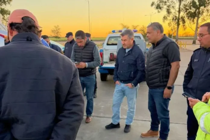 Operativo policial en el Puesto de Control Vial Paso Cerrito con vehículos incautados y estupefacientes secuestrados