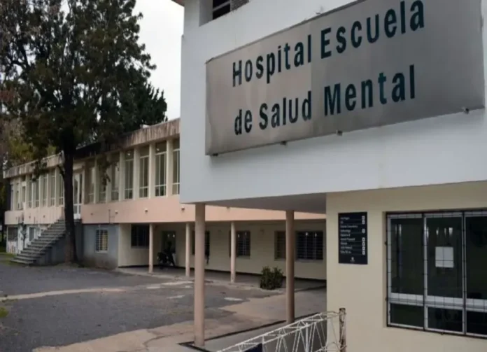 Trabajadores de Salud Mental durante una protesta en Entre Ríos