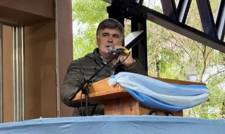 José Colombatto, vicepresidente de Confederaciones Rurales Argentinas, durante su discurso en la Exposición Rural de Chajarí