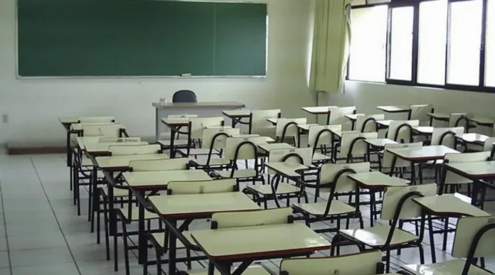 Docentes entrerrianos inician paros de 48 y 72 horas