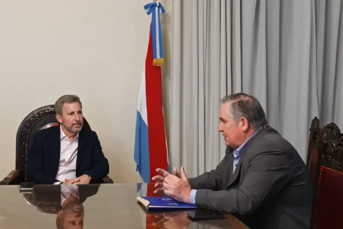 Reunión entre Rogelio Frigerio y el intendente de Aranguren