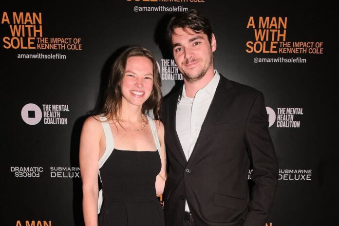 RJ Mitte y Kennedy Suarez en la gala benéfica Dia del Sol en Carlsbad, California