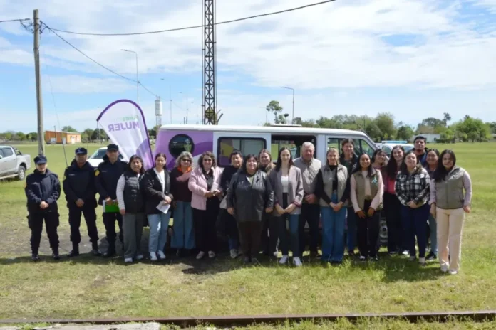 Jornada del programa Punto Móvil Mujer en la ex estación de El Cimarrón, Entre Ríos